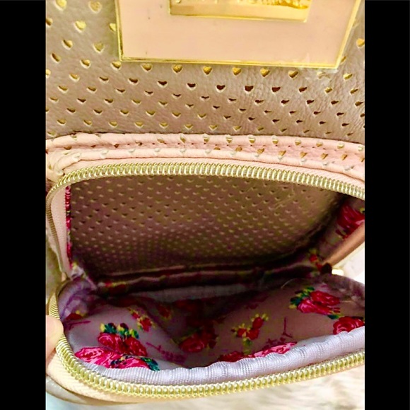 [SOLD] Betsey J. Two-Tone Hearts Mini Backpack - Picture 10 of 12